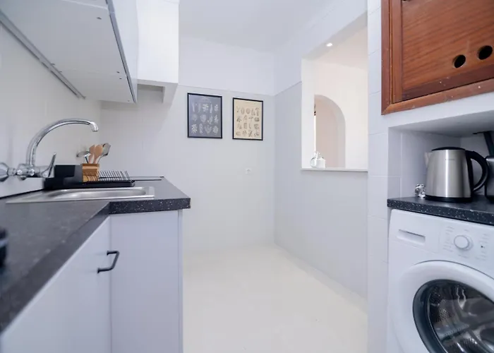 Appartement 206 *