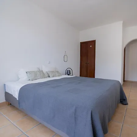 206 Carvoeiro *