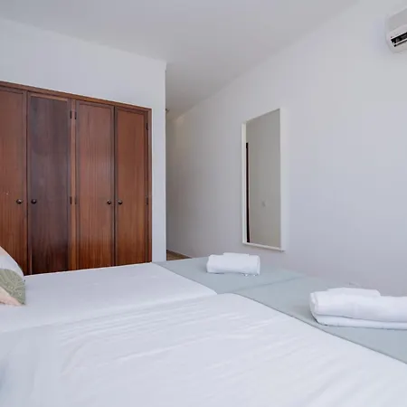 206 * Carvoeiro (Lagoa)